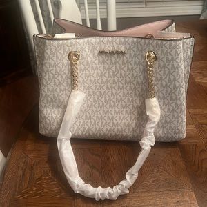 NWT Michael Kors Powder Blush Satchel